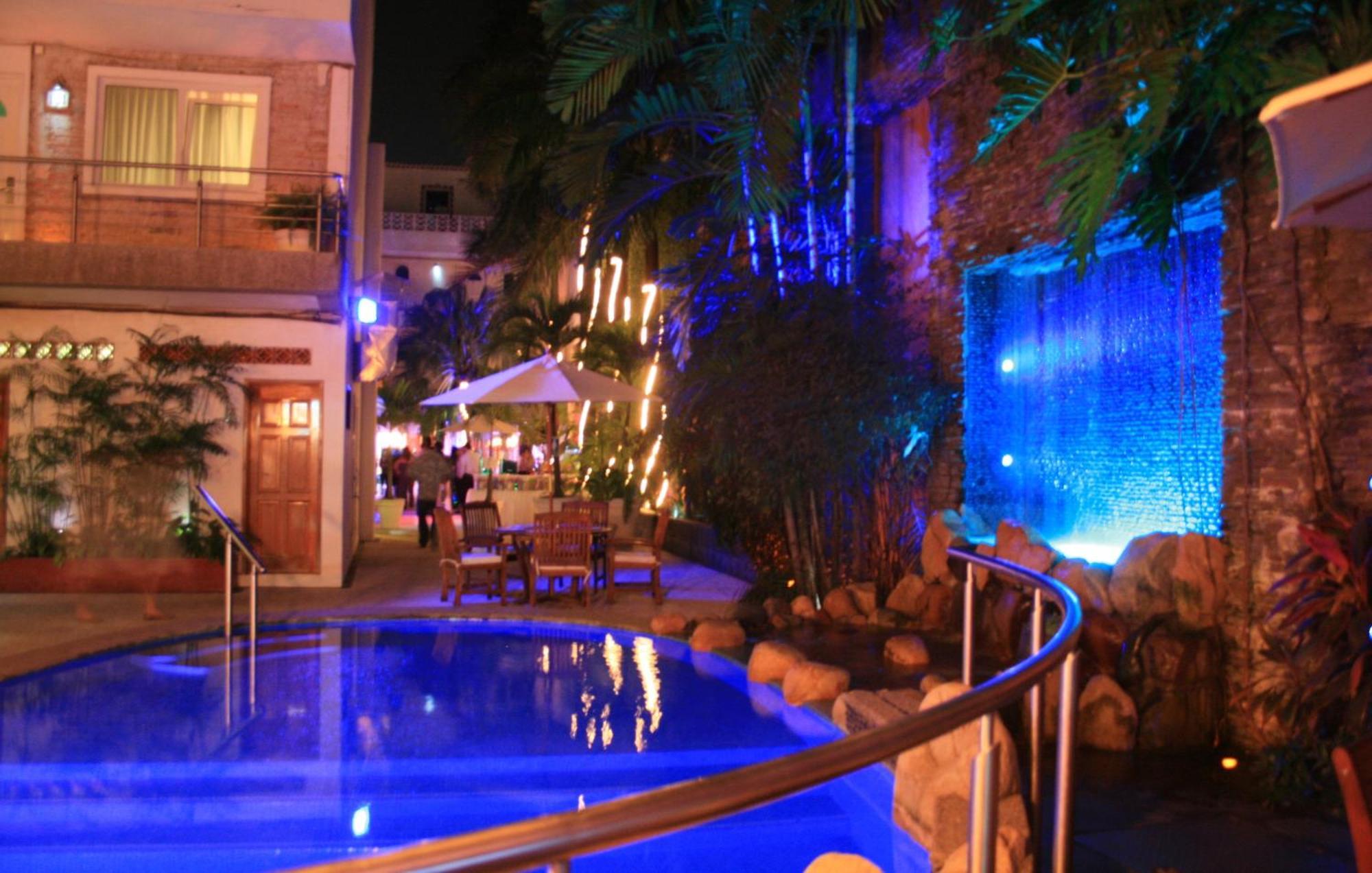 Hotel Río Malecón Puerto Vallarta Exterior foto