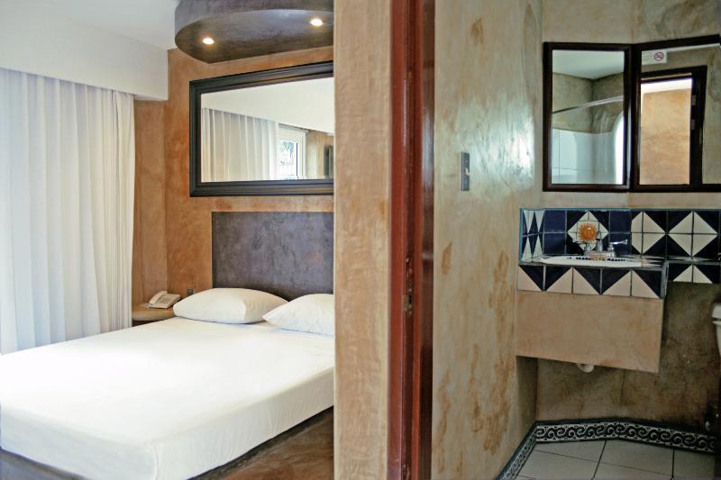 Hotel Río Malecón Puerto Vallarta Exterior foto